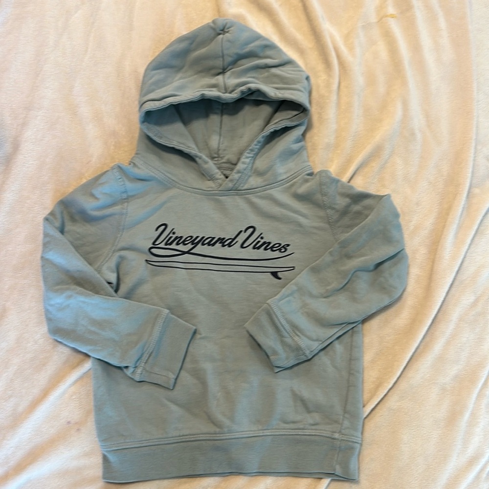 NWOT Vineyard Vines 3T Sweatshirt